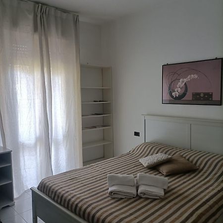Milano For Guest - Simonetta Apartment Porta Vittoria มิลาน ห้อง รูปภาพ